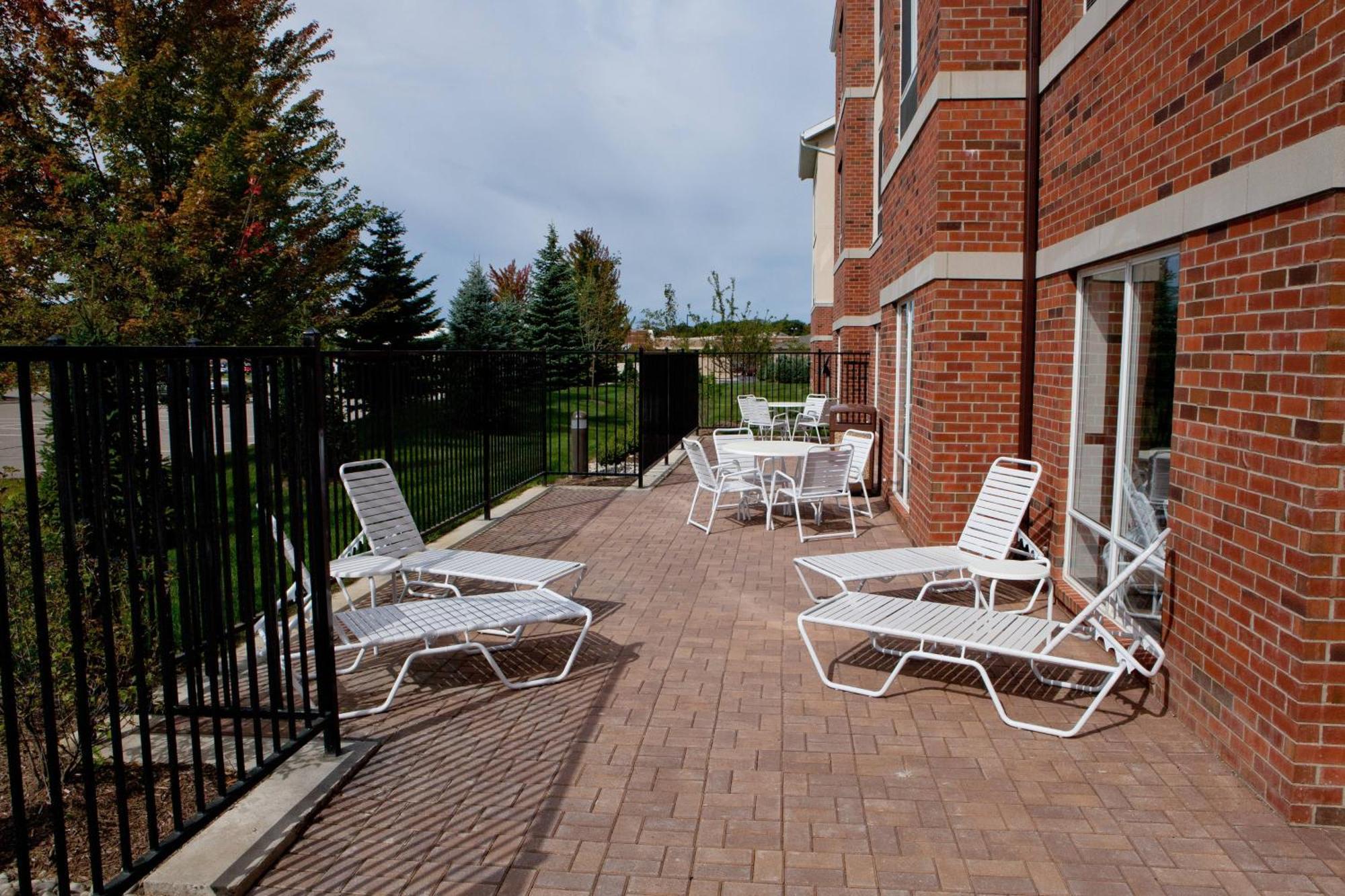 Fairfield Inn And Suites Flint Fenton Экстерьер фото